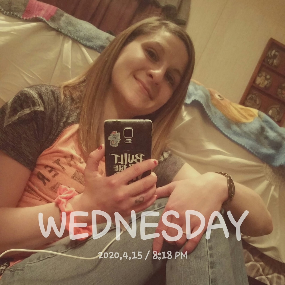 Meet your Posher, Canitha